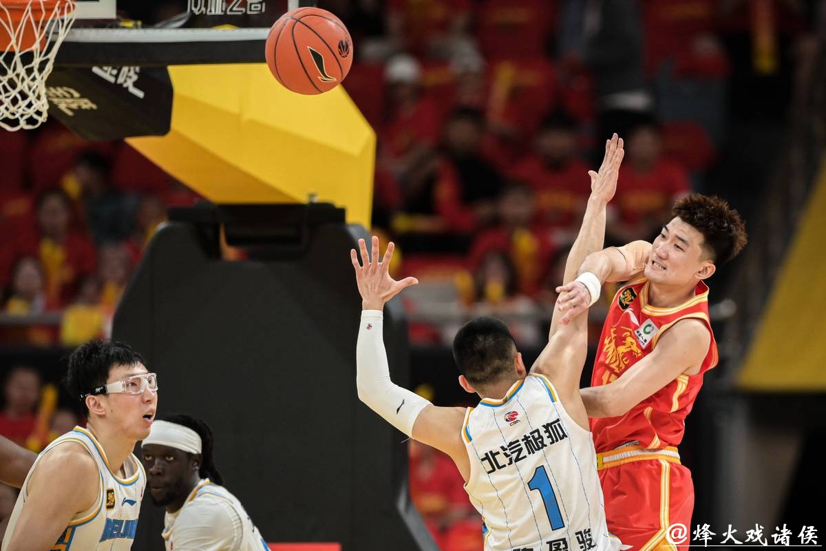 CBA一周综述:广厦重返榜首 江苏状态回暖 CBA一周综述:广厦重返榜首 江苏状态回暖